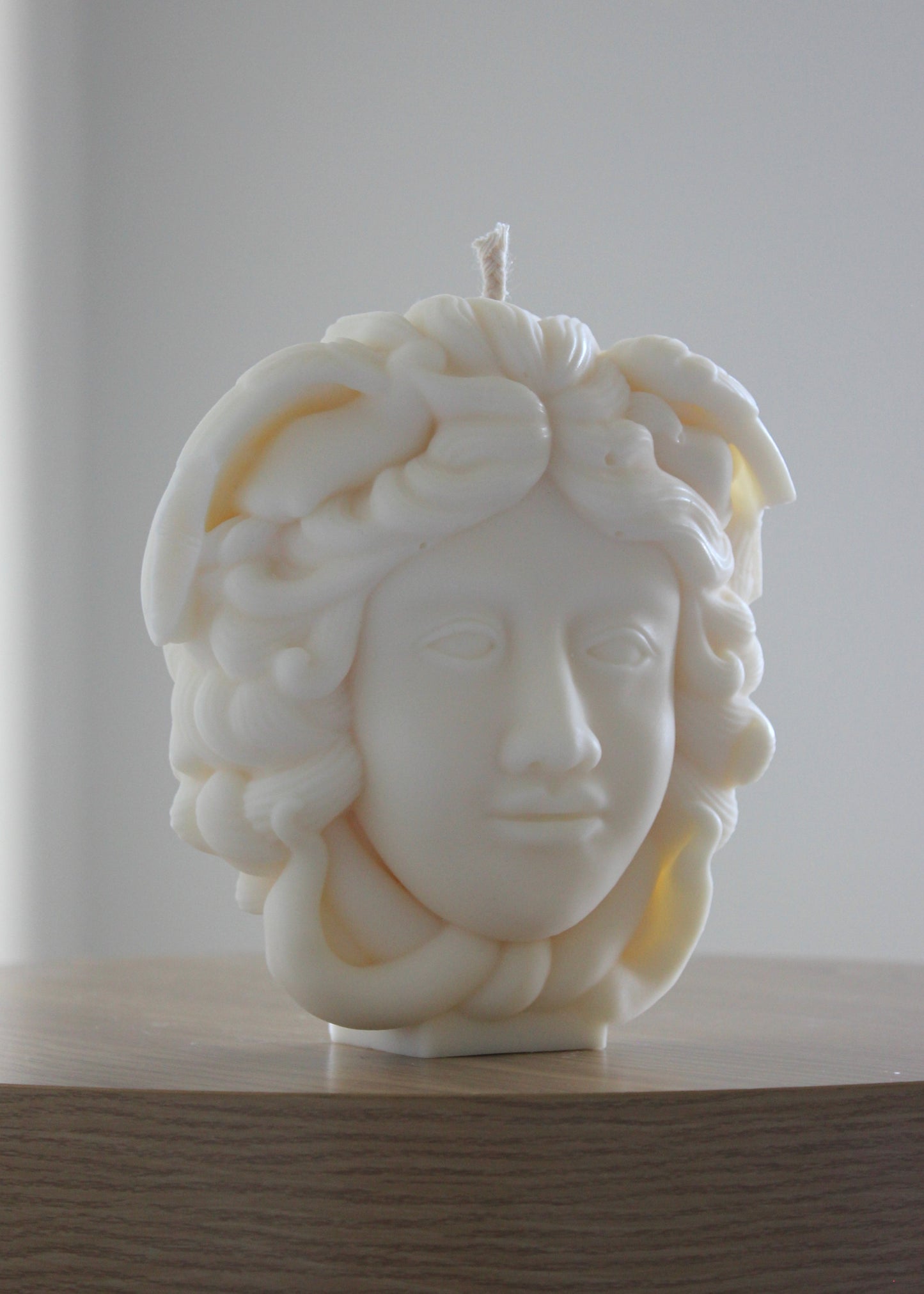 Medusa candle